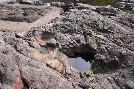 V4 大和田橋のかめ穴