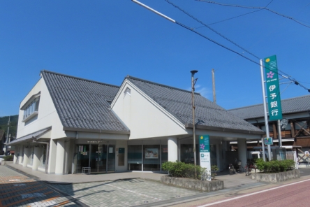 株式会社伊予銀行卯之町支店