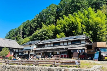 のぼり坂のカルフール